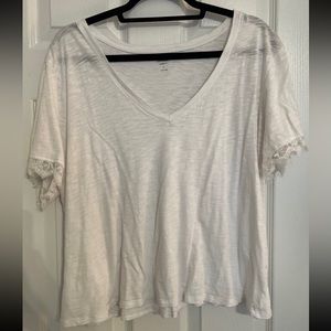 Express White Lacy Skimming Tee XL